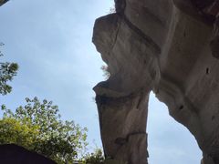 -伍山石窟