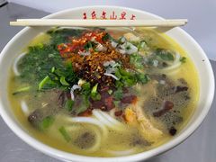 -文山荷鲜居(翠湖店)