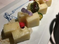 桂花白玉糕-卯时·龙光雅宴·精致锡帮菜(惠山古镇店)