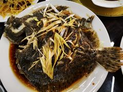 -顶之鲜海鲜餐厅