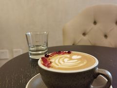 -Me Coffee下午茶艺术空间