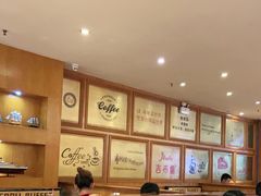 -吉布鲁牛排海鲜自助(龙湖北城天街购物广场店)