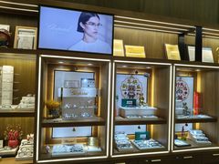 -一代眼镜·蔡司配镜(浦东大拇指广场店)