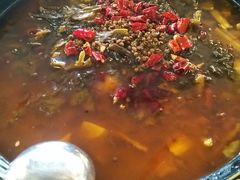 -符缸酸菜鸡(华阳店)