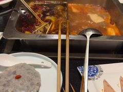 -百年川椒重庆老火锅(光谷店)