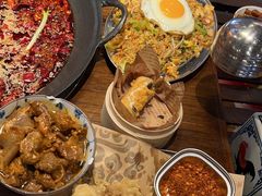 -萍姐火锅·公路夜市(武汉首店)