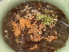 -海派美食·家宴海鲜青岛菜·石锅鲽鱼头(东方城店)