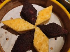双色蒸糕-老头儿油爆虾·知味杭州(爱琴海购物中心)