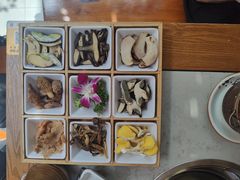 -大理董·董家小厨野生菌火锅(古城旗舰店)