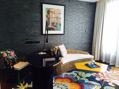 iphone_upload_pic-上海外滩英迪格酒店