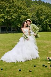 -易摄影婚纱摄影工作室