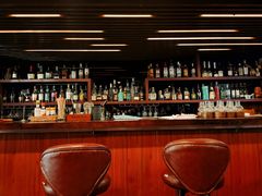 -M4·酒吧·威士忌·咖啡