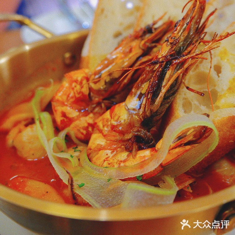 吃到全上海最正宗托斯卡纳烩海鲜｜美食探店