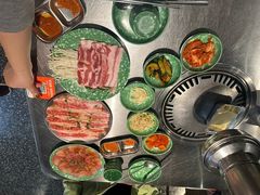 -欧巴炭烤肉오빠숯불구이(南京东路店)