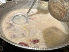 -捞王锅物料理(上海世茂广场店)