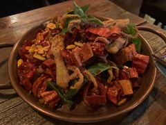 -SISTERS BAR RESTAURANT川意酒馆(嘉善老市H楼店)