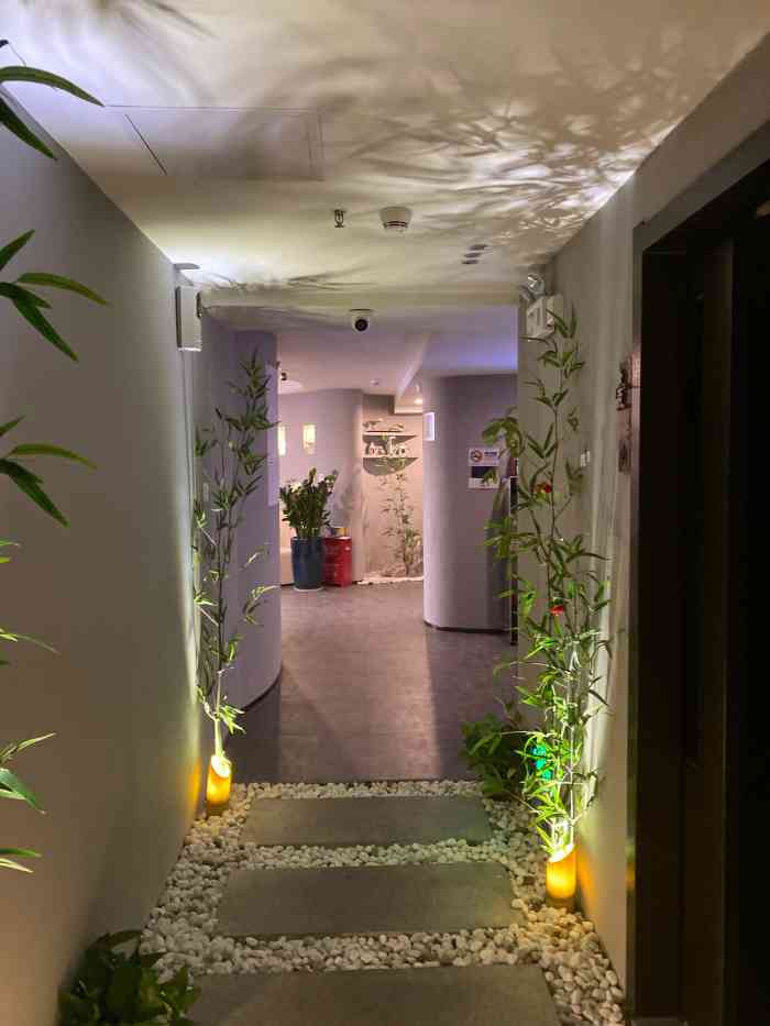 名仕阁spa按摩中心(岗厦店)-"小露姐姐手法很好,服务也不错,环境也挺