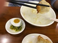 -小姜锅贴(凤凰街店)