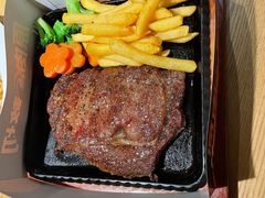 -菲滋意式餐厅(海宁银泰城店)