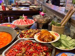 -萍姐火锅·公路夜市(武汉首店)