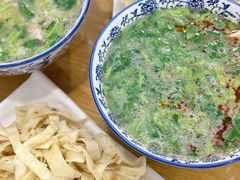 -八百里牛肉汤(盖饭·锅贴·万象城店)