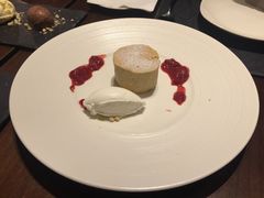 香蕉cheesecake-恰餐厅及酒吧 CHAR Bar & Grill (北京丽都皇冠假日店)