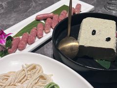 -德天肥牛海鲜火锅(城西银泰店)