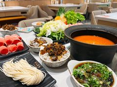 -呷哺呷哺(融创茂店)