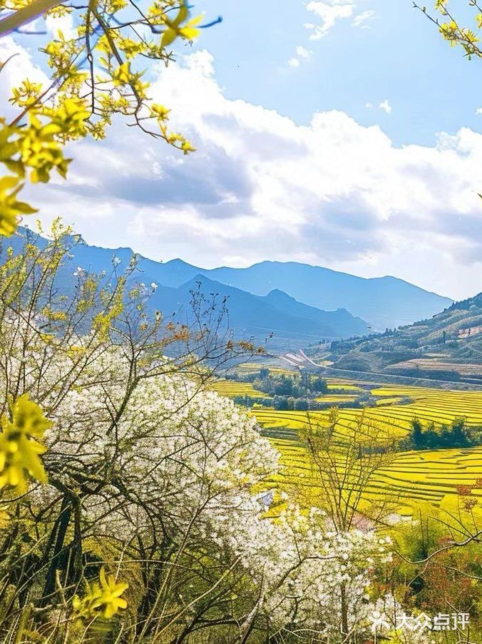 篁岭石门峡图片