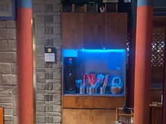 -老牌坊云南鱼豆花火锅(哈西万达店)