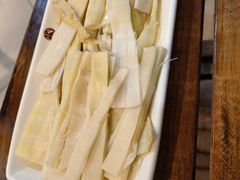 -憨石匠鲜菜土火锅(昆都店)