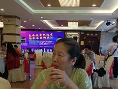 -御满江海鲜酒家(洛溪新城店)