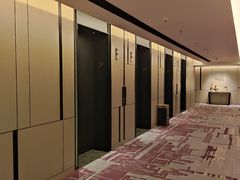 -大连星海皇冠假日酒店