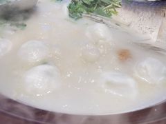 -香山湖渔家大院