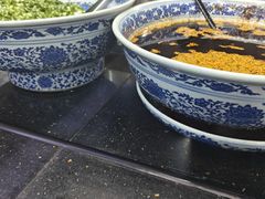 -陇上全荟兰州传统牛肉面(延吉路店)