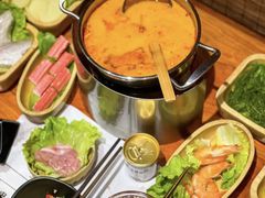 -独食火锅·半米屋台(直营总店)