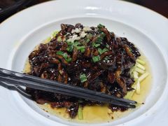 -魏铭鱼头捞饭(晋阳路店)