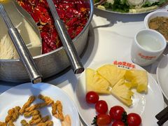 -花田里捞牛火锅(天润店)
