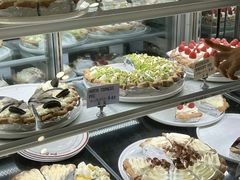-Pie Bird(新闸路店)
