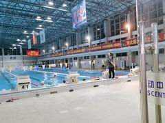-奥冠体育华师附中恒温游泳馆