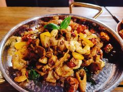-SISTERS BAR RESTAURANT川意酒馆(嘉善老市H楼店)