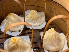 -龍堂蟹黄小笼包(德思勤四季汇店)