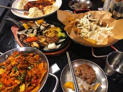 炸鸡翅一半一半-富乐满韩国正宗炸鸡韩国料理(虹泉路店)
