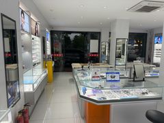 -光明眼镜·蔡司授权(徐泾店)