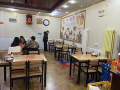 大堂-杨记老门框百年卤煮(回龙观文化西路店)