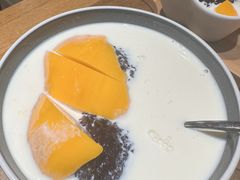 芒果白雪黑糯米甜甜-三花奶奶的甜品(百联嘉定购物中心店)