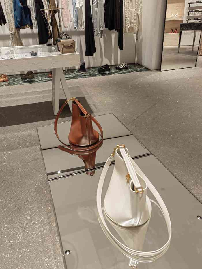 celine(华润中心万象城店)-"接到电话通知万象又开始积分活动了,指定