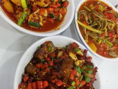 -独一佳老胡湘菜馆(矿山路店)