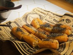 油条糯叽叽-十面欢腾·海鲜面·台式Bistro(长乐路店)