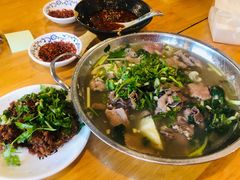 翘脚牛肉汤小锅-冯四孃跷脚牛肉·非物质文化遗产店